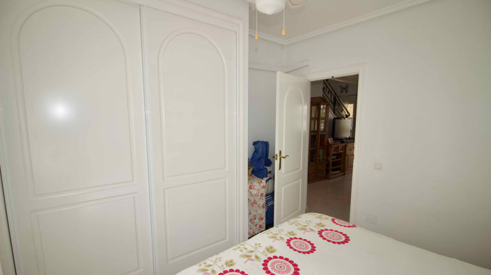 Image No.22-3 Bed Townhouse for sale
