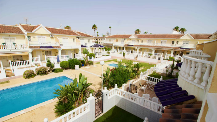 Image No.32-3 Bed Townhouse for sale