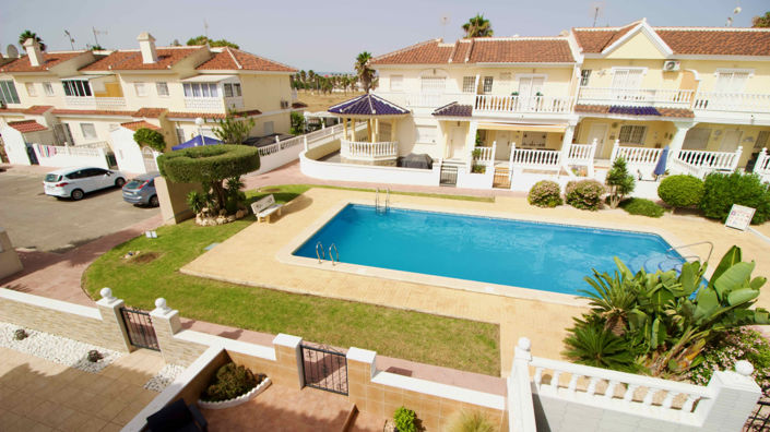 Image No.34-3 Bed Townhouse for sale