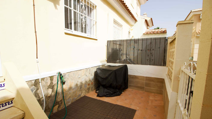 Image No.45-3 Bed Townhouse for sale