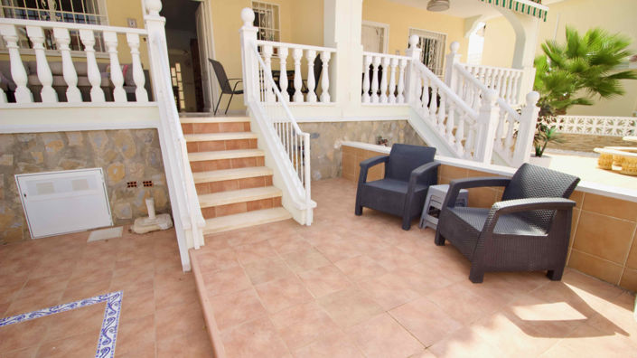 Image No.50-3 Bed Townhouse for sale