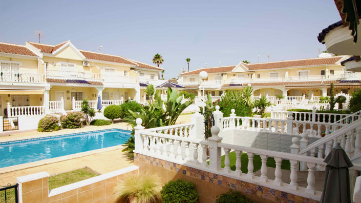 Image No.53-3 Bed Townhouse for sale