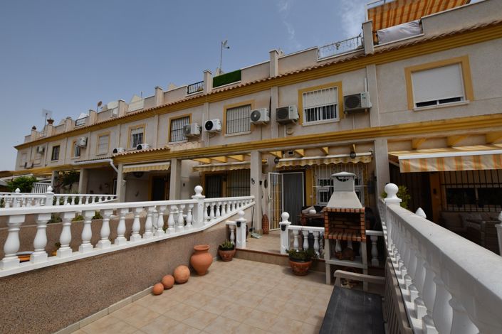 Image No.34-2 Bed Townhouse for sale