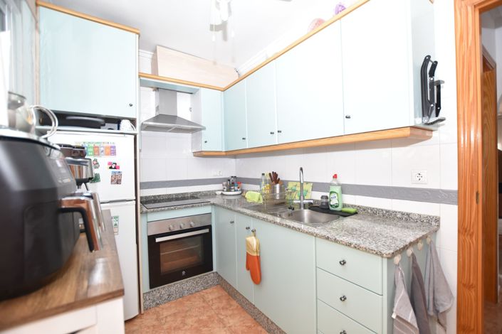 Image No.9-2 Bed Townhouse for sale