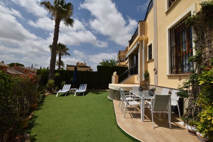 Image No.29-2 Bed Apartment for sale