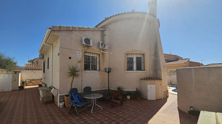 Image No.2-Villa de 2 chambres à vendre à Ciudad Quesada