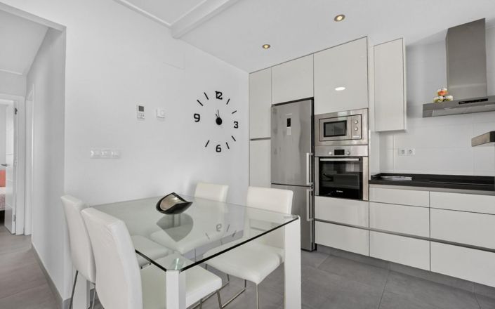 Image No.13-Appartement de 2 chambres à vendre à Punta Prima