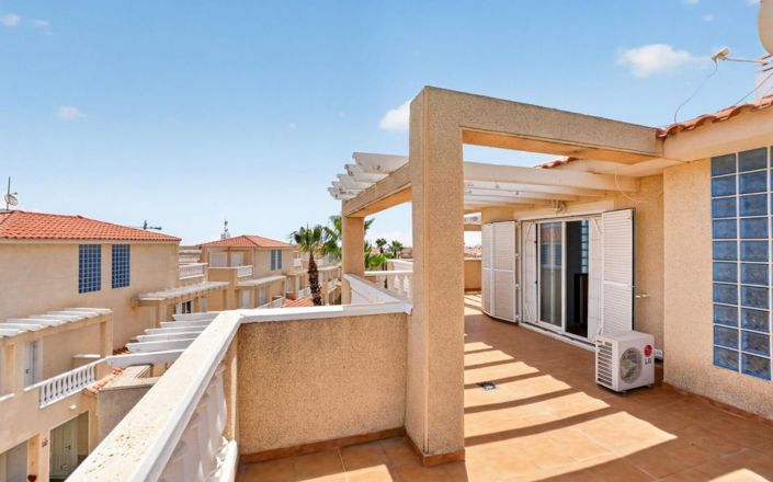 Image No.29-Quad de 3 chambres à vendre à Playa Flamenca