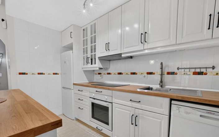Image No.15-2 Bed Apartment for sale