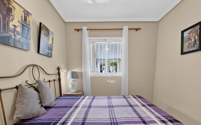 Image No.25-2 Bed Apartment for sale