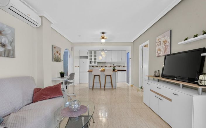 Image No.9-2 Bed Apartment for sale