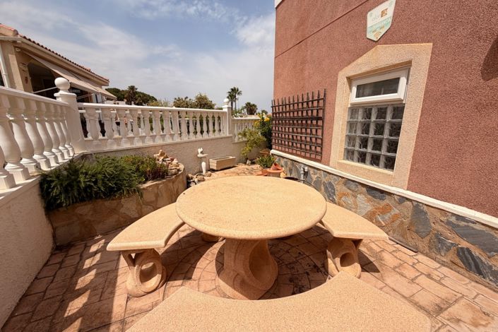 Image No.30-3 Bed Villa for sale