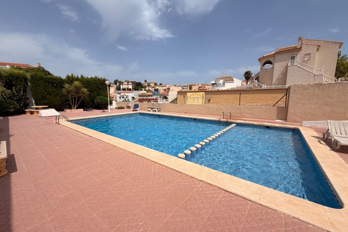 Image No.35-3 Bed Villa for sale