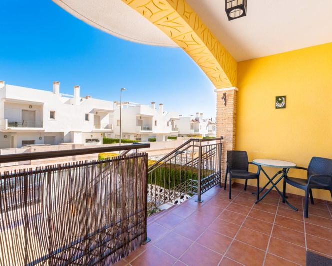 Image No.4-3 Bed Townhouse for sale
