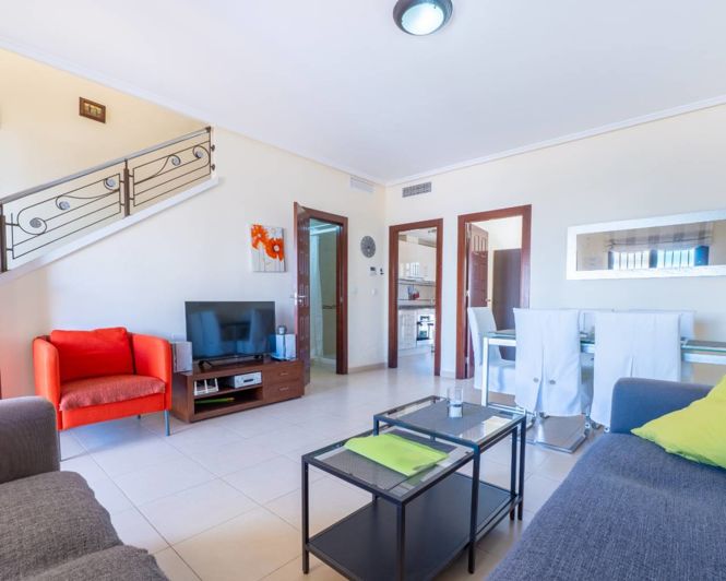 Image No.6-3 Bed Townhouse for sale