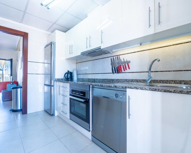 Image No.9-3 Bed Townhouse for sale