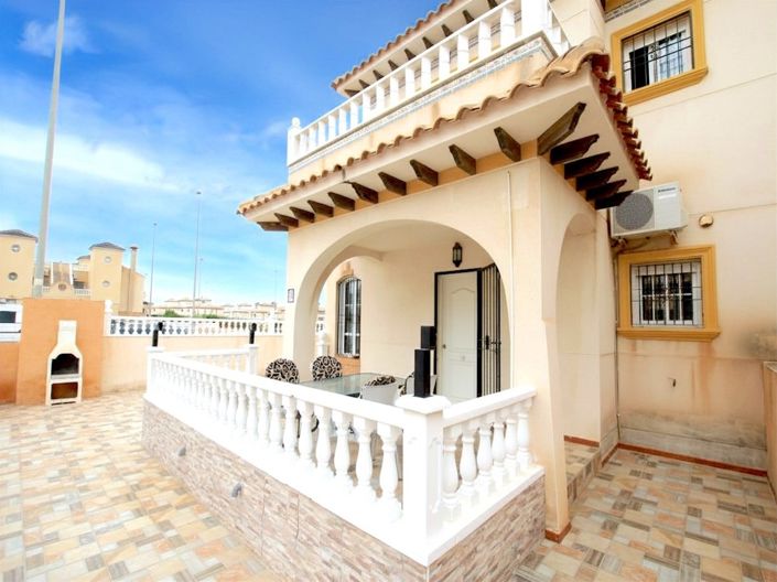 Image No.3-3 Bed Quad for sale