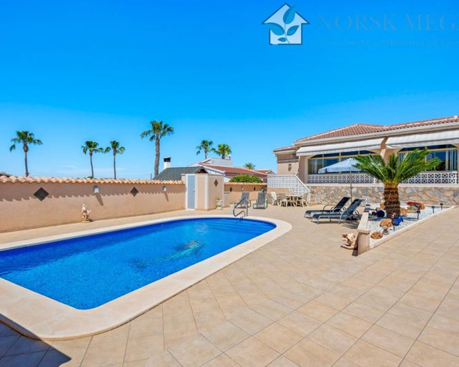Image No.2-3 Bed Villa for sale