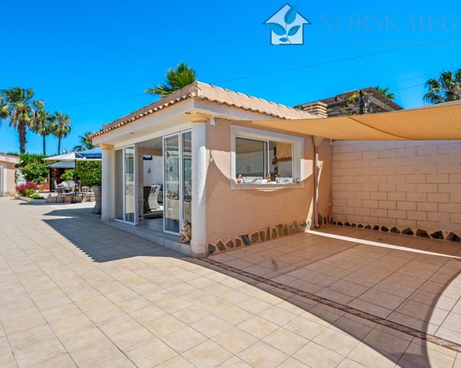 Image No.27-3 Bed Villa for sale