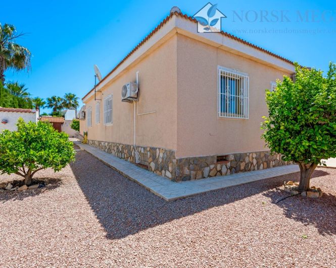 Image No.36-3 Bed Villa for sale
