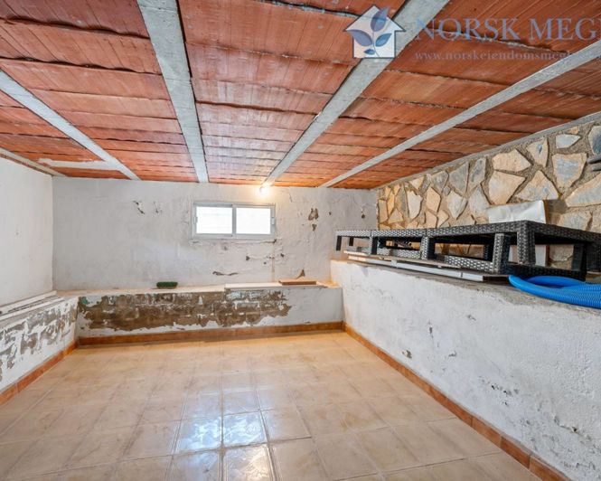 Image No.43-3 Bed Villa for sale