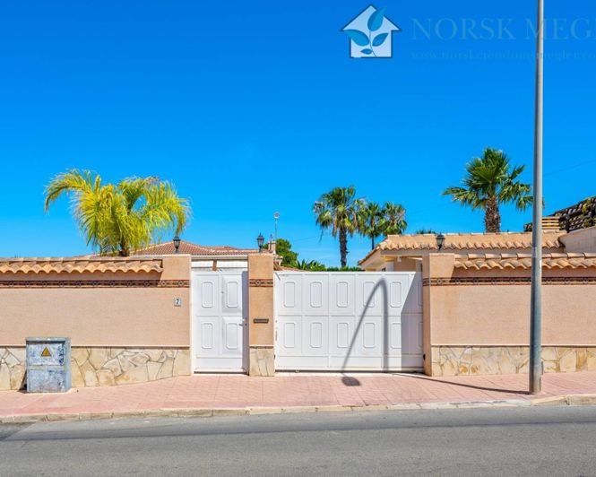 Image No.47-3 Bed Villa for sale