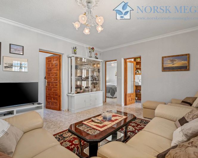 Image No.7-3 Bed Villa for sale