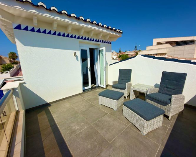 Image No.17-3 Bed Villa for sale