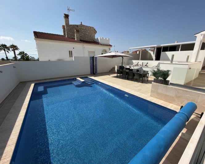 Image No.21-3 Bed Villa for sale