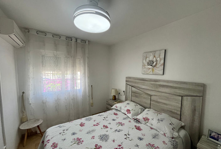 Image No.13-3 Bed Quad for sale