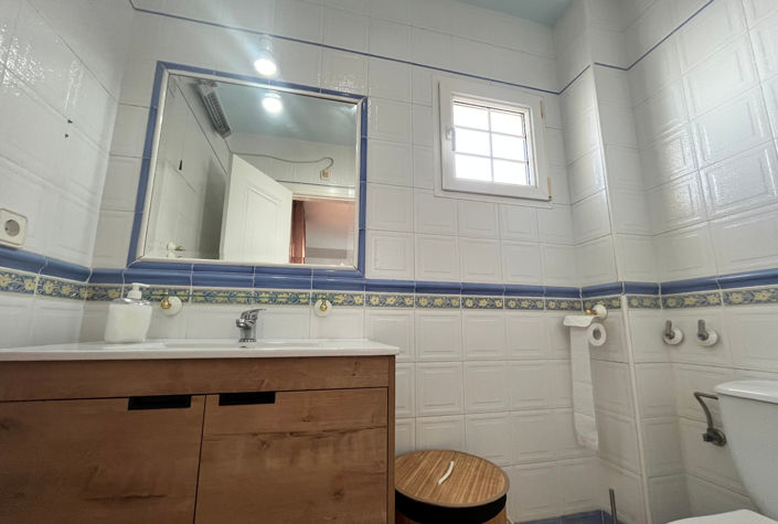 Image No.17-3 Bed Quad for sale
