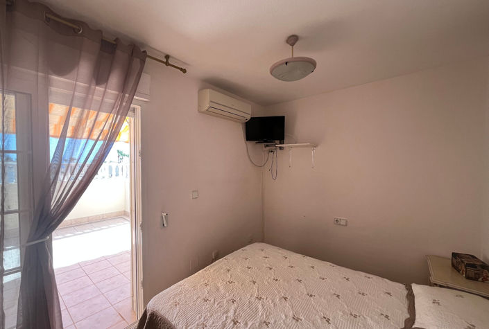 Image No.22-3 Bed Quad for sale