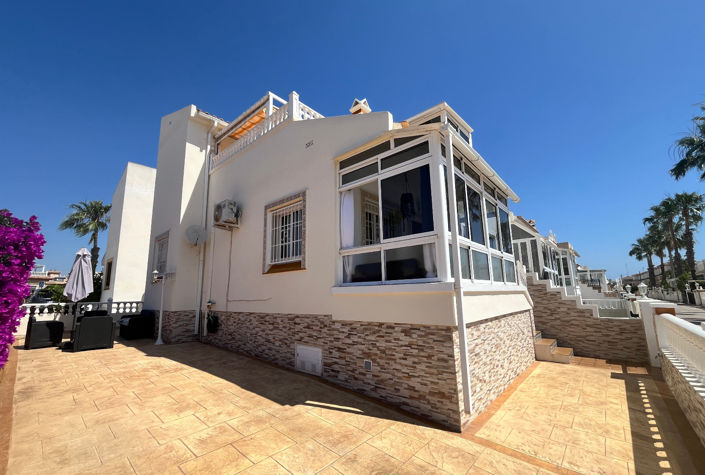 Image No.47-3 Bed Quad for sale