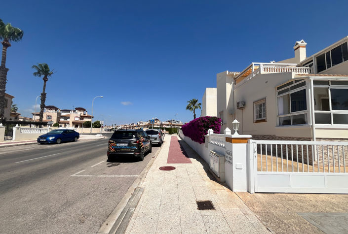 Image No.48-3 Bed Quad for sale