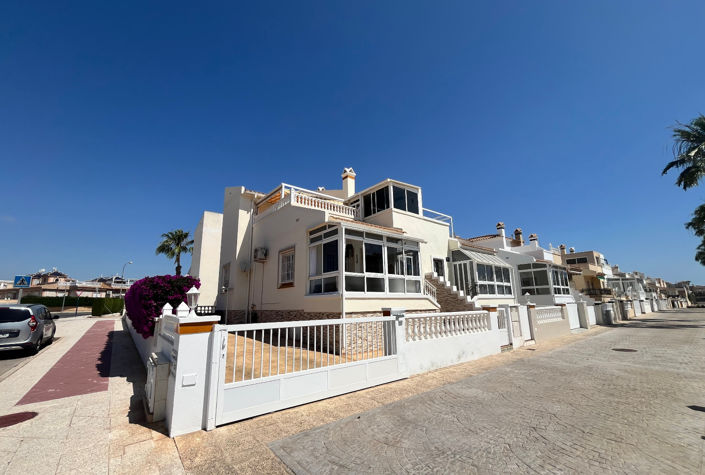 Image No.50-3 Bed Quad for sale