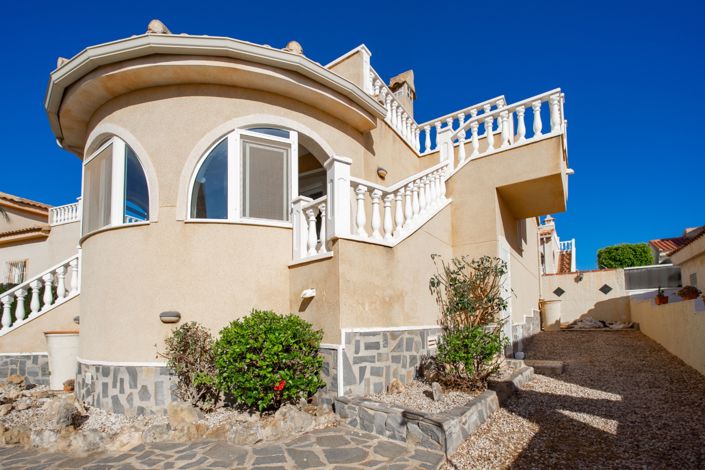Image No.28-2 Bed Villa for sale