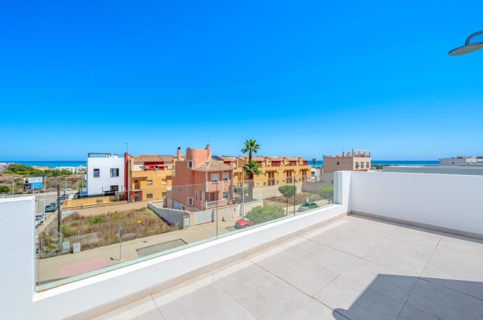 Image No.32-4 Bed Villa for sale