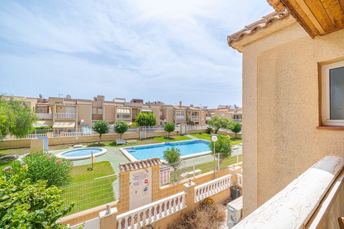 Image No.27-2 Bed Apartment for sale