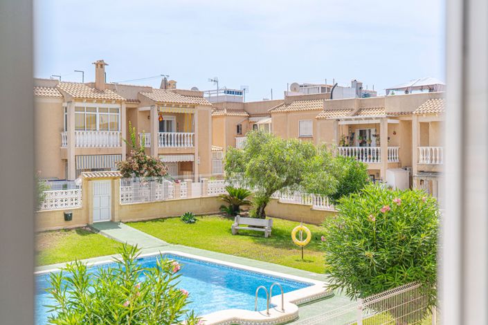 Image No.43-2 Bed Apartment for sale