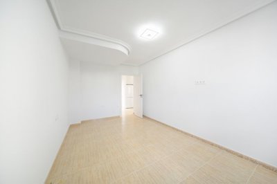 1384011