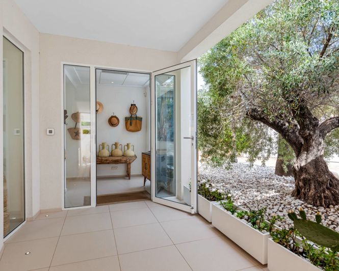Image No.47-4 Bed Villa for sale