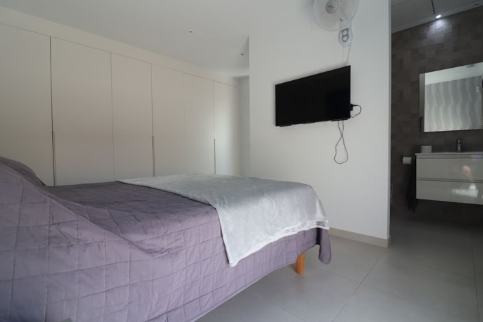 Image No.24-4 Bed Villa for sale