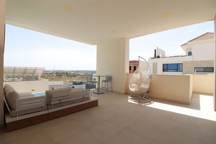 Image No.27-4 Bed Villa for sale