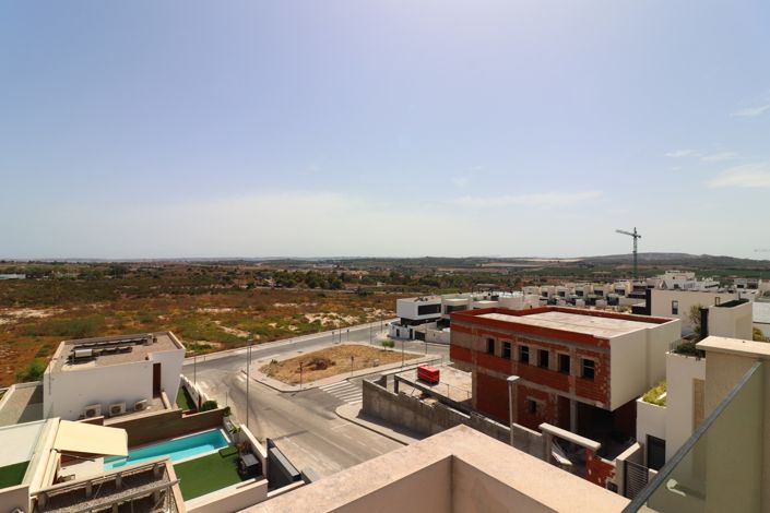 Image No.34-4 Bed Villa for sale