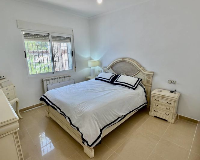 Image No.7-4 Bed Villa for sale