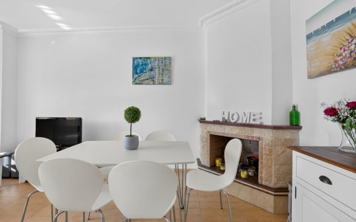 Image No.8-3 Bed Townhouse for sale