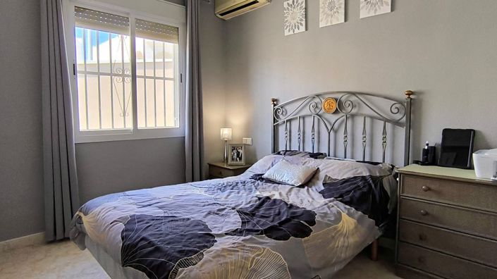 Image No.18-4 Bed Villa for sale