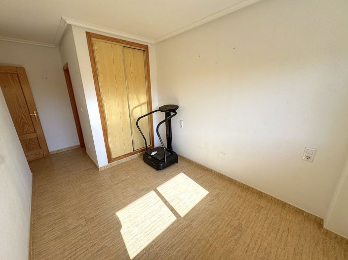 Image No.17-2 Bed Apartment for sale