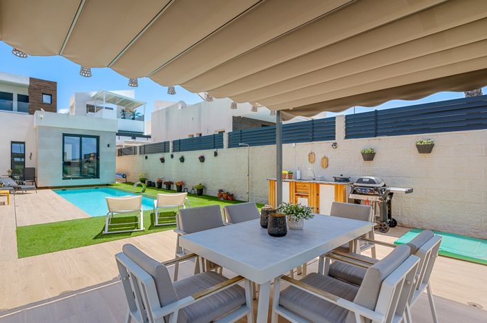 Image No.39-3 Bed Villa for sale