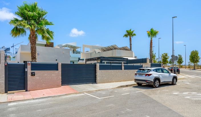 Image No.44-3 Bed Villa for sale